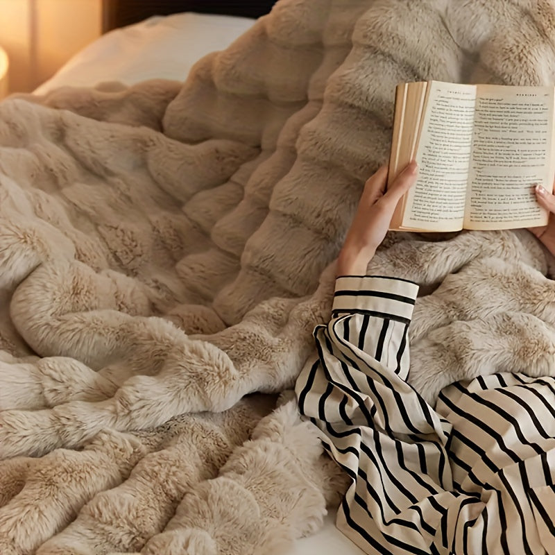 Plaid en fausse fourrure avec pompons – Fleece Tæppe | Rêve Café couleur